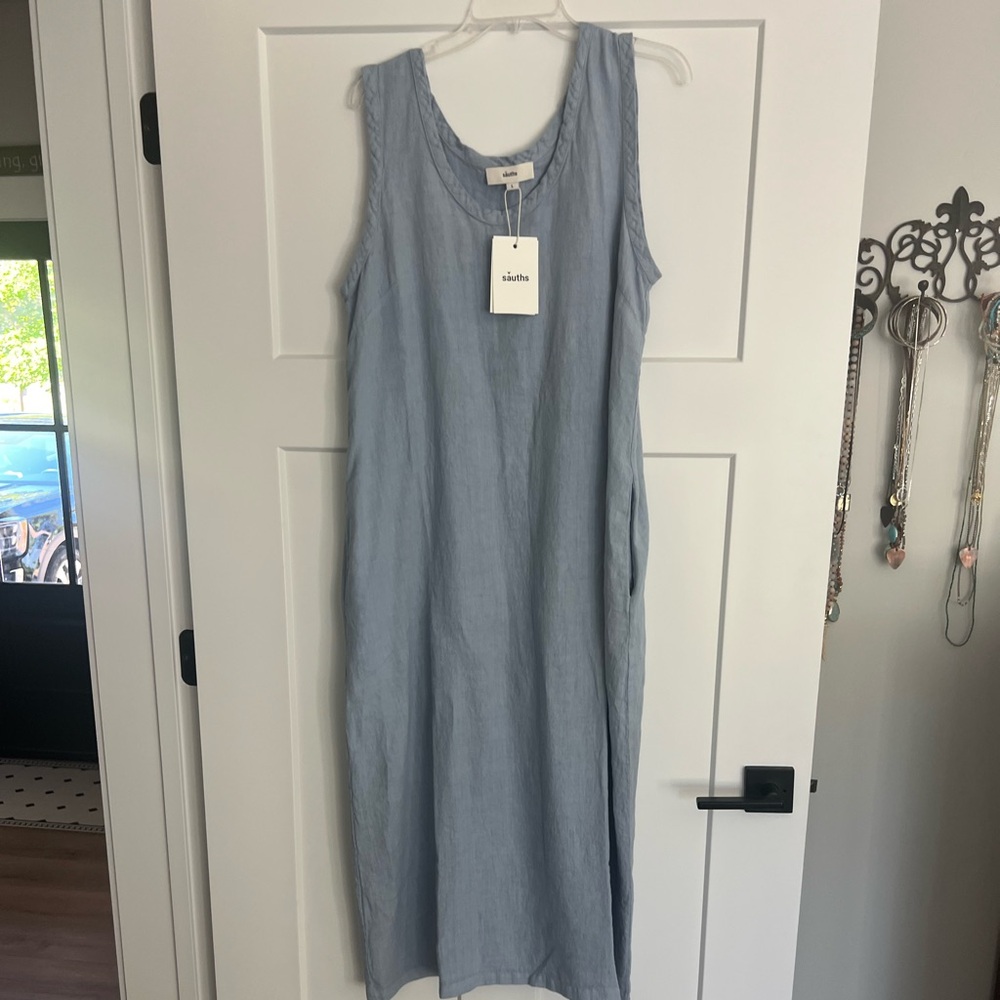 Linen dress